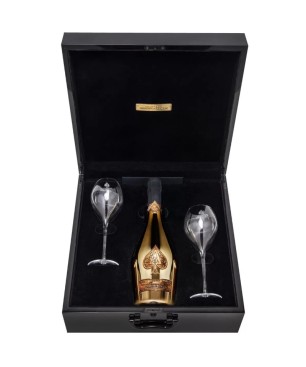 ARMAND DE BRIGNAC Champagne GOLD with case and two flute 75cl.