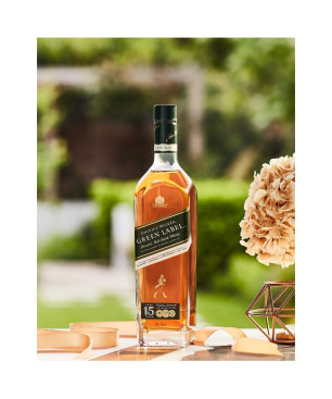 JOHNNIE WALKER Whisky Green Label 15 Years with case 70cl.